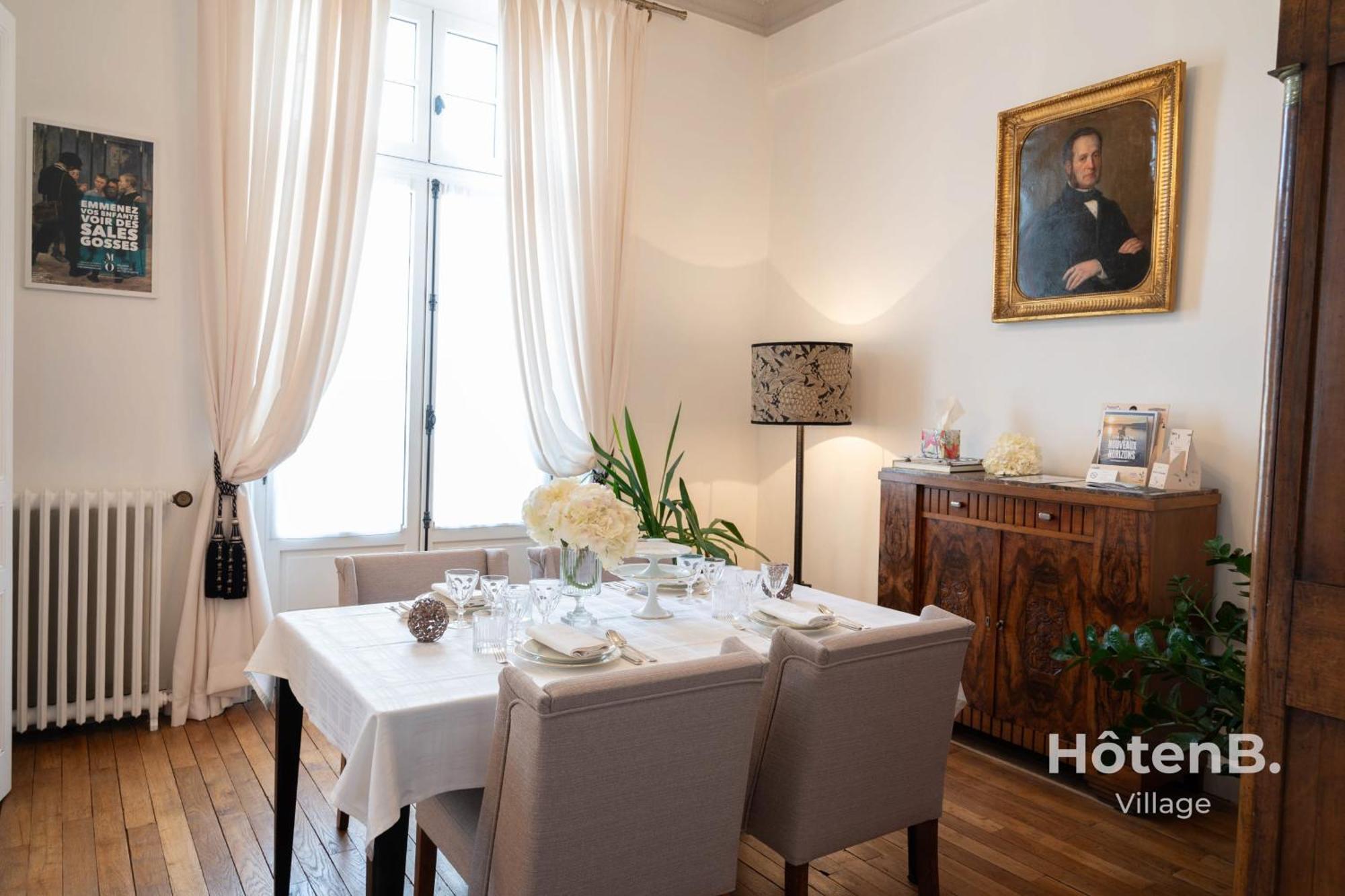 "Les Effrontes" Louis Blanc Charming Apartment Лимож Экстерьер фото