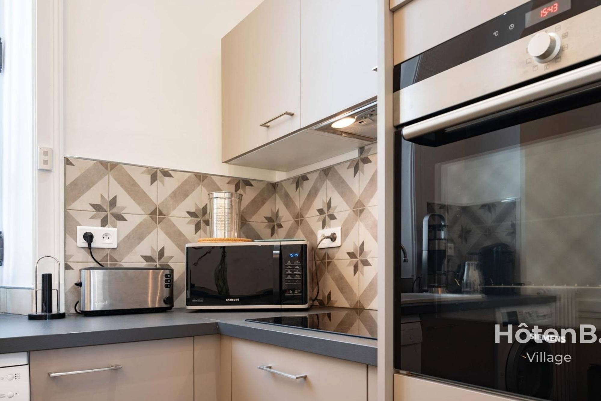"Les Effrontes" Louis Blanc Charming Apartment Лимож Экстерьер фото